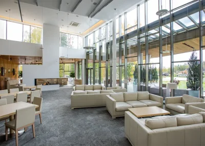 Housekeeping & Hotelreinigung - Außenbereich, Lobby & öffentliche Areale