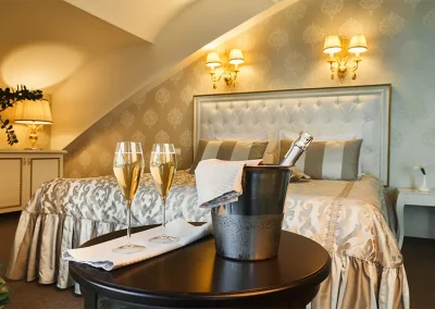 Housekeeping & Hotelreinigung - Minibar-Service und Amenities