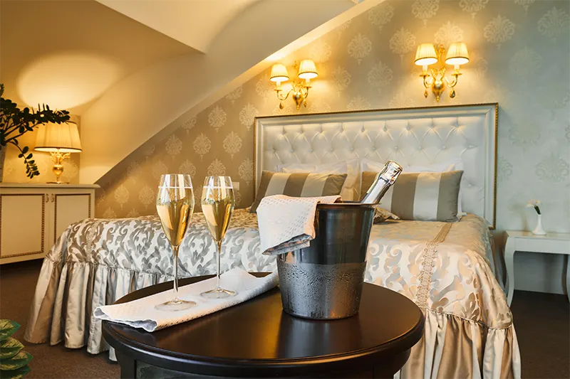 housekeeping-hotelreinigung-sbs-minibar-service-amenities-2025-03-18-17-26-10-800x533 housekeeping-hotelreinigung-sbs-minibar-service-amenities-