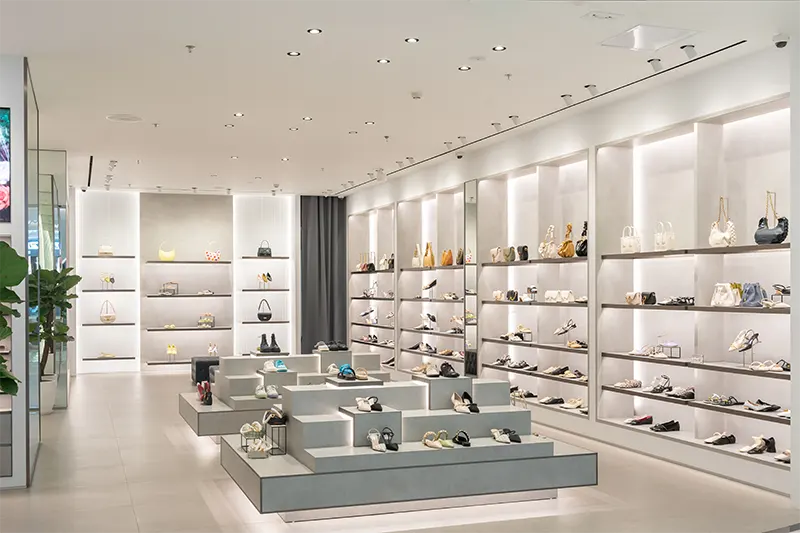 reinigung-mit-system-sbs-luxury-fashion-store-2025-02-11-21-11-42-800x533 reinigung-mit-system-sbs-luxury-fashion-store